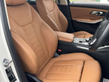 ご購入後はお近くの全国BMW正規ディーラーにて整備のご入庫いただけます。
