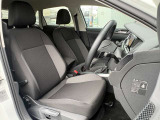 Active用シートはドイツ車らしい程よいホールド感で座っていて安心感があります。