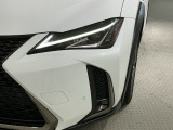 LEDヘッドライトは、点灯の瞬間から最大光量を発揮し、突然暗くなるトンネルなどでの安定感を高めます。