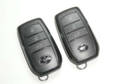 【スマートキー】簡単便利機能♪キーを取り出さずにドアを施錠&解錠。クルマの始動も可能です。
