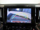バックカメラで後方がリアルタイム映像で確認できます!商業施設や駐車場での駐車時や、夜間のバック時にも安心です♪