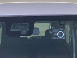 万が一のトラブルのときにも役に立つドライブレコーダーを装備しています。側面衝突や幅寄せ・割り込み対策に!
