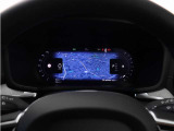 Google アシスタントを呼べば、友人や家族、会社の同僚への連絡や、車内環境の調整も思いのまま。ルート案内やエンターテイメント機能を利用する際も、ステアリングから手を離す必要はありません。