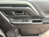 運転席側パワーウィンドウスイッチです