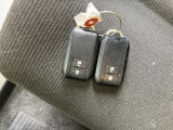 カエルプランは新車時車両本体価格の一部をあらかじめ残価として設定しているため、月々のお支払いは通常のクレジットに比べて抑えられ、クルマやグレードの高いクルマもご検討いただけます。