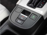 ◆オートブレーキホールド機能付き電子パーキングブレーキ◆ブレーキペダルを足から離しても停車状態を保ちます。アクセルを踏めば自動でブレーキが解除され、発進可能!