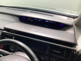 ドライブのサポート、車内の収納スペースも充実してます♪