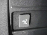 ◆12V電源ソケット◆スマートフォンの充電等にも便利な電源ソケット!使いやすい場所に装備されています。