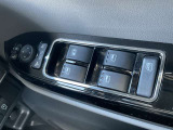 パワーウインドウスイッチです。運転席はオート機能付きです。