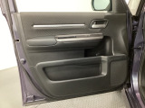 車両状態に関しては1台1台、お客様に詳細にお伝えします。現車確認ももちろん他店の在庫に関しては写真などで車両状態を包み隠さずお伝えさせていただきます。お気軽に店舗スタッフまでご相談下さい。