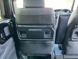 シートバックテーブル装着車です!
