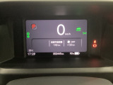 速度計周りもデザインがイイですよ!