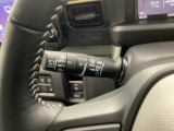 スマートフォンなどの充電に便利なUSBジャック。運転席からも助手席からも使いやすいです。