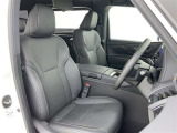 見通しのよいすっきりとした視界で、誰でも運転しやすいです。運転のしやすさは疲れにくさにも繋がりますよ♪