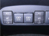 運転席と助手席にシートヒーターを装備しております。