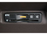 もちろんETC付きでビルトインタイプを装備!見た目もスマート♪高速道路の料金所も楽々通過♪