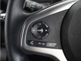 ◆オーディオリモコンスイッチ◆視点をそらすことなく、ボリューム調整・オーディオソース切替・選曲の操作が可能に。安全運転にひと役買います♪