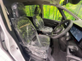 もちろん車内はキレイです♪よりクリーンな状態をキープしたいお客様には『ナノゾーンコート』がおすすめ!新型コロナウイルス対策や、除菌・消臭に効果を発揮し多くの方にご好評いただいております。