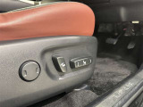 パワーシート搭載。微妙な調整が手軽にでき、ピッタリのポジションで運転することが可能です。