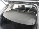 荷室を覆い保護してくれるカバーを装備!。プライバシー保護にも役立ちます。