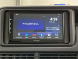 ディスプレイオーディオは、スマホと繋げることでいろいろなサービスが楽しめます。