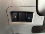 各種操作ボタン(運転席左下)