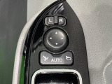 電動格納ミラー ボタン一つでドアミラーを収納できますよ!