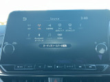 多彩なソースに対応し、お好みの音楽をクリアなサウンドで楽しめます。スマートフォン連携機能も搭載し、デジタルライフを快適にサポートします。