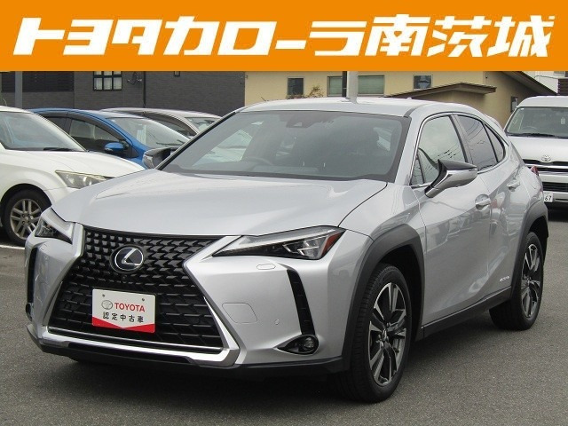 UX 250h バージョンL 
