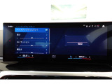 クルマの頭脳ともいえる、管理システム、iDrive。ナビだけではなく、オーディオ操作や車両情報の表示などをコントロールできます。便利さと安全性の向上にも繋がっています。