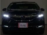 LEDヘッドライト(オートハイビーム機能付)が搭載されており、遠くまで明るく均一に照らし、高速道路等での安心感が向上しております。