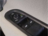MINIの事ならMINI NEXT三宮店にお任せ下さい。お問合せ・詳細はMINI正規ディーラーNEXT三宮  お問い合わせ:078-803-3298までお気軽にお問合せ下さいませ。