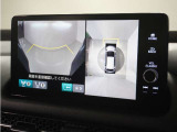 ◆マルチビューカメラシステム◆運転席から見づらい前後左右を、ナビ画面の映像で確認。見通しの悪い交差点や狭い道でのすれ違い、駐車などをサポートします。