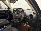 ◆LIBERALAは、輸入車選びの新たなスタイルを提案するインポート・セレクト・ブランドです。オーナー様となる方がクルマから直接感じる感性を第一にした、最良の一台との出会いをコーディネートいたします。