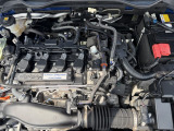 チェーン駆動の、4気筒DOHCターボエンジンです。
