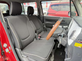 運転席シート廻りは使用感も少なく、良好な状態となっています。前オーナー様が丁寧に使っていたことがよくわかりますね。