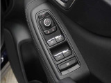 ◆パワーウィンドウスイッチ◆運転席から全席の窓の開閉操作を行うことが出来いつでも換気ができます!