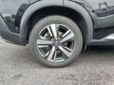 リア右 タイヤサイズ 235/55R19