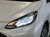LEDヘッドライトです。デザイン性がよくとても明るいので、夜間の走行や悪天候でも安心です。しかも長寿命!