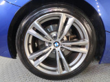 BMWならではの卓越した走りを支えるホイールと足回りです!