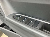 車の乗り降りの際に必ず触るドアハンドルです。使用感が気になる方はお気軽にお申し付けくださいませ。