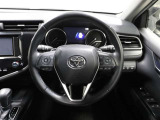 各操作スイッチなどもハンドルから手を放すことなく操作可能で安全運転に支援いたします!
