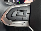 アダプティブクルーズコントロール(ACC)&トラベルアシスト搭載。車間距離維持+車線サポートで快適なドライブを。