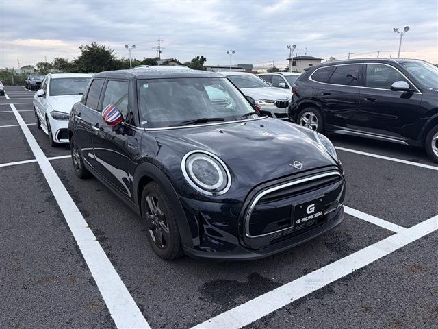ミニ クーパー D DCT 禁煙車 アップルカープレイ バックカメラ
