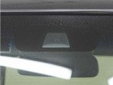 ◆Honda SENSING◆ カメラ等装置で精度の高い検知能力を発揮、安全運転を支援します。ステアリング上のコントローラーに注目!