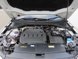 2000cc、直列4気筒DOHC16バルブディーゼルターボエンジン
