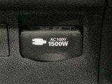 トヨタ認定中古車 5人乗り 26000キロ 1500W給電 全周囲カメラ BSM ナビ&フルセグTV Bluetooth LEDヘッドライト アルミホイール スマートキー ETC  ドラレコ ワンオーナー ブラインドスポットモニター