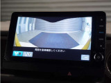 【バックカメラ】後退時も安心。リバース連動で画面が切り替わるのでとっても便利。