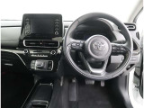 握りやすいステアリングで運転もしやすそうですね♪毎日の通勤やお出掛けも快適に楽しめそうです(^^♪