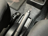 初度登録から7年以内のダイハツ車には1年間or走行無制限のまごころ保証がついておりますので購入後も安心です!有料にはなりますが1年もしくは2年の延長保証もご用意致しております!